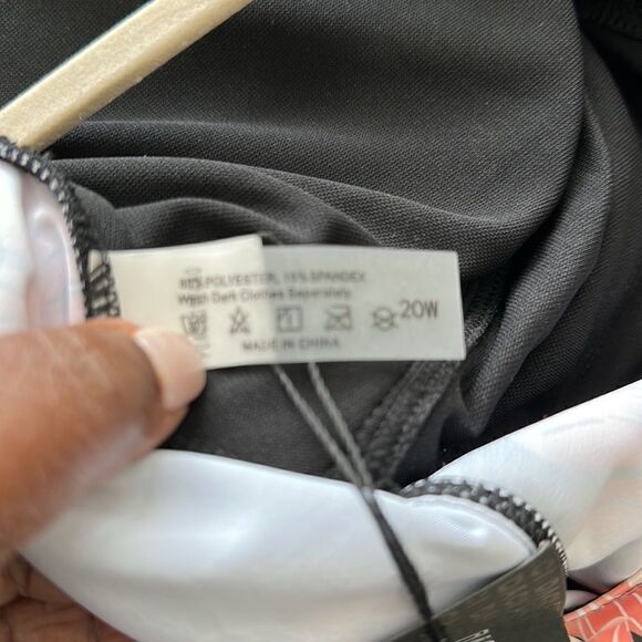 DACI Floral One Piece Bathing Suit 20W - Picture 11 of 11